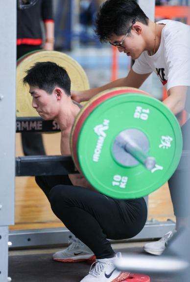 畅玩九游娱乐的下载技巧